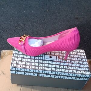 Pink Heels with Gold Accent